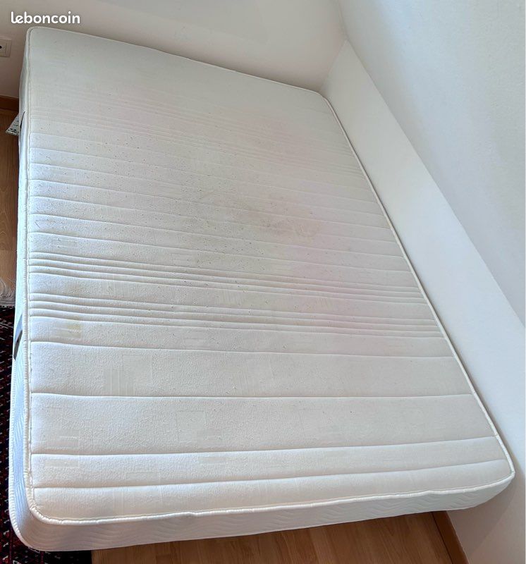 Lit double sommier et matelas (image 1)