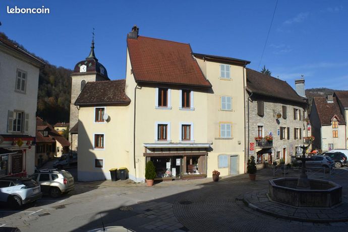 Maison de ville 8 pièces 106 m²