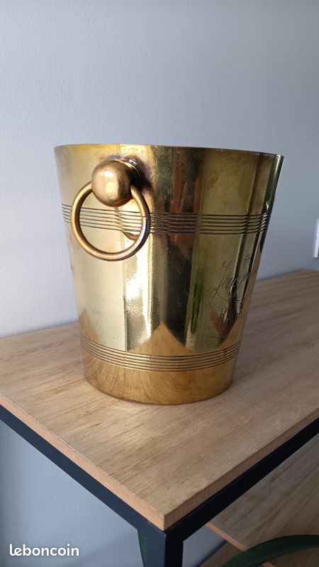 SEAU À GLACE Vintage ARGIT Aluminium Champagne BESSERAT DE BELLEFON SEAU À GLACE Vintage ARGIT Aluminium Champagne BESSERAT DE BELLEFON