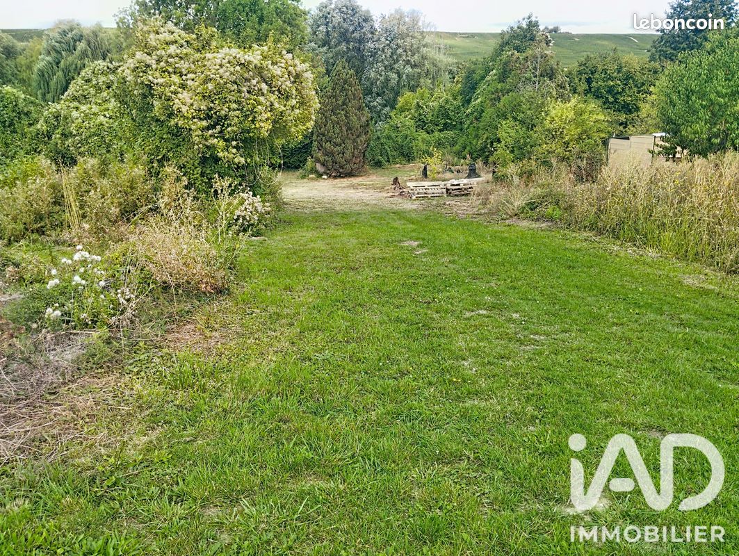 Terrain 2532 m² · à Unchair · 2 532 m² · 120 000 €