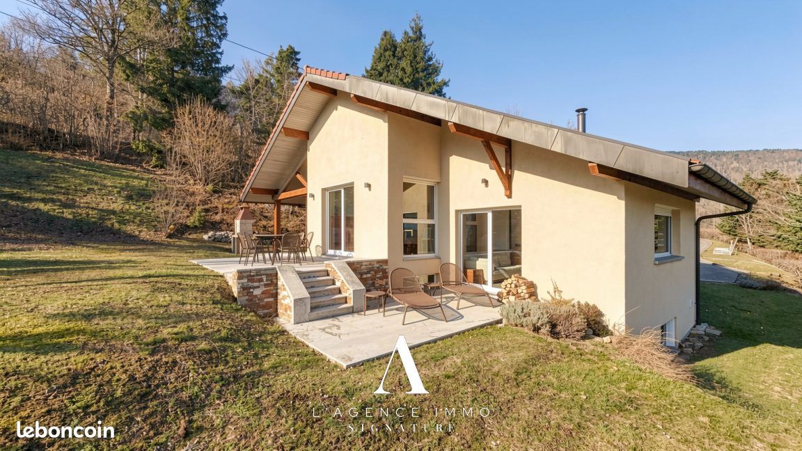Maison 8 pièces 262 m² · à Gex · 262 m² · 1 160 000 €