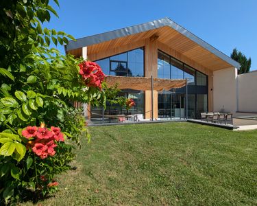 Maison 1 250 000 € - 310 m²