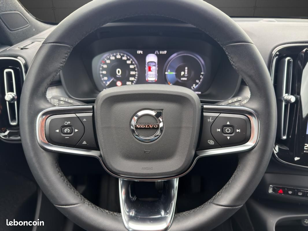 Volvo XC40 T4 Recharge 129+82 ch DCT7 Start (image 15)