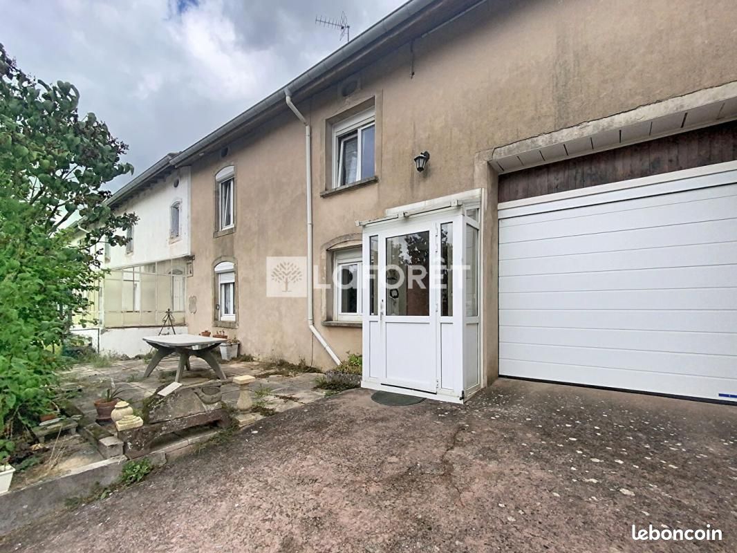 Maison 5 pièces 122 m² · à Begnécourt · 122 m² · 76 500 €