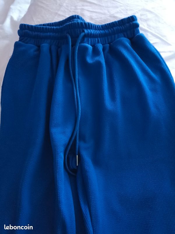 Pantalon bleu shein XS (image 2)