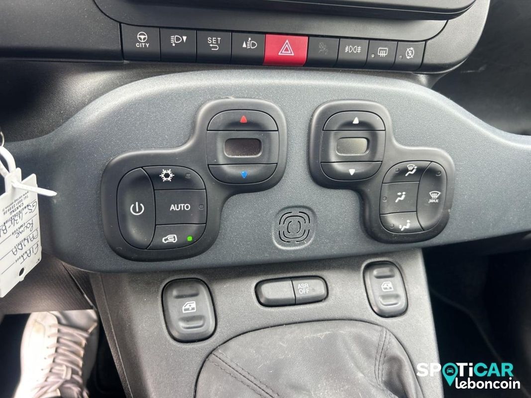 Fiat Panda 1.0 70ch BSG S&S (RED) (image 13)