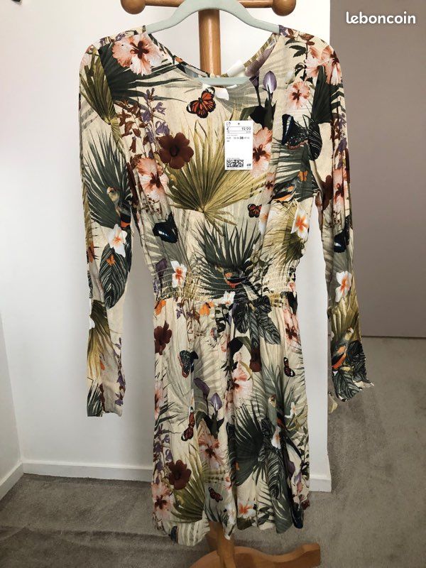 Robe & ME UNLIMITED de la taille 38, de couleur corail