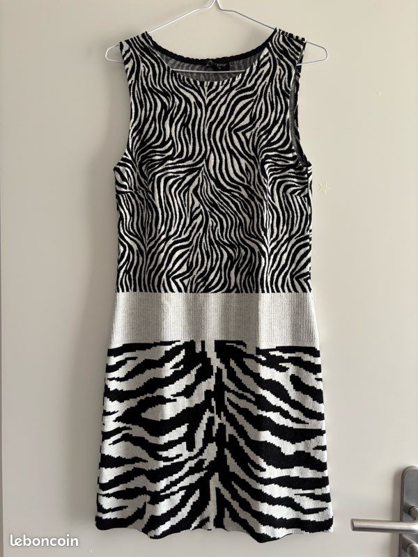 Robe Ana Alcazar neuve T.38 (image 1)