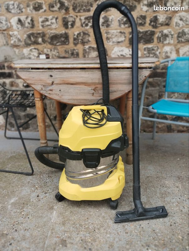 Aspirateur eau et poussière karcher wd4 (image 1)