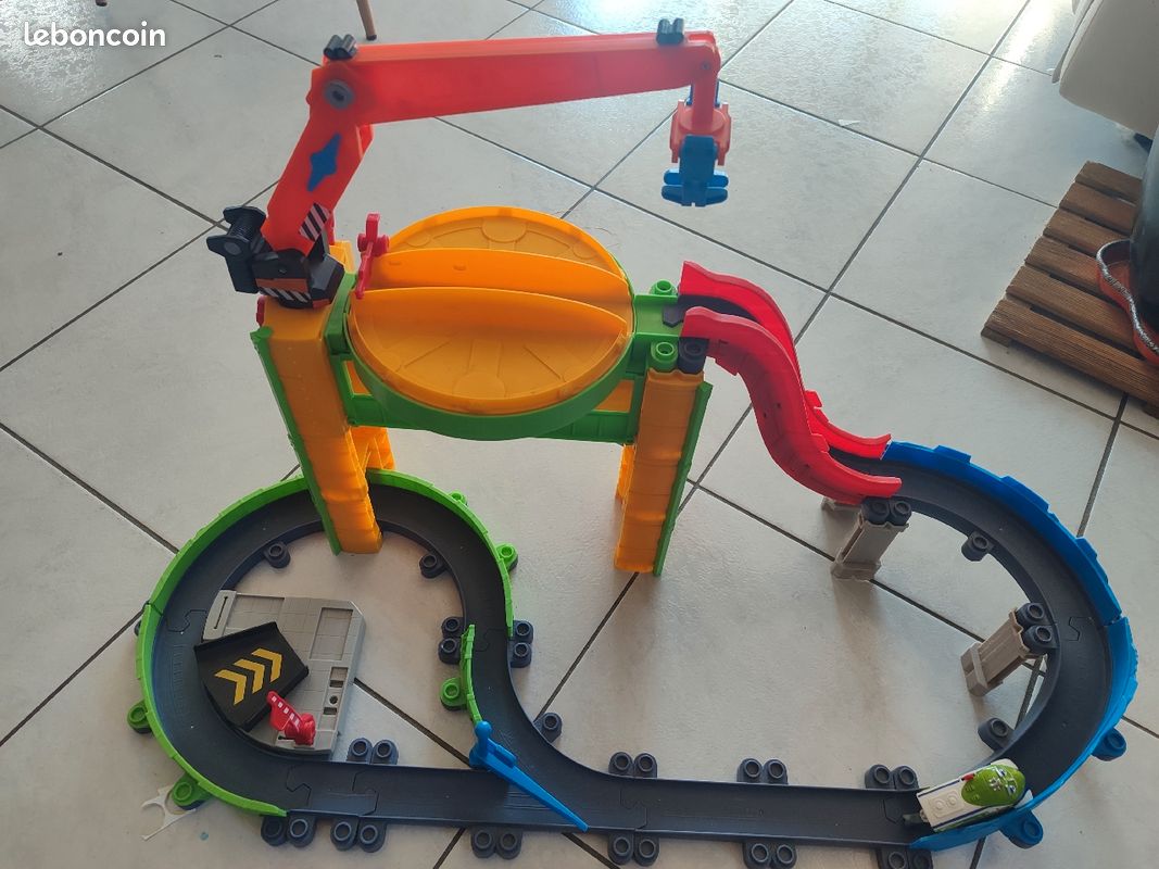 Circuit train chuggington (image 1)