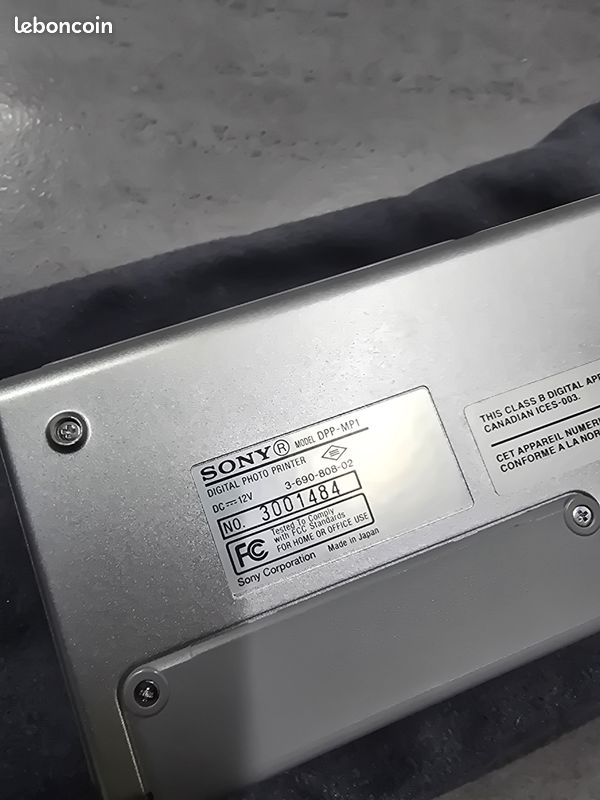 Sony Digital Photo Printer (image 2)