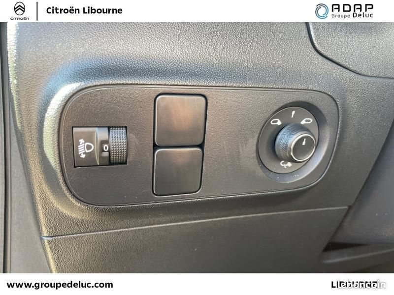 Citroen C3 1.2 PureTech 83ch S&S MAX (image 24)