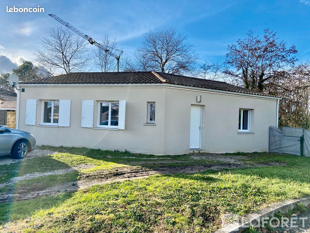 Maison 5 pièces 87 m² · à Saint-Pierre-d'Aurillac · 87 m² · 865 €/mois