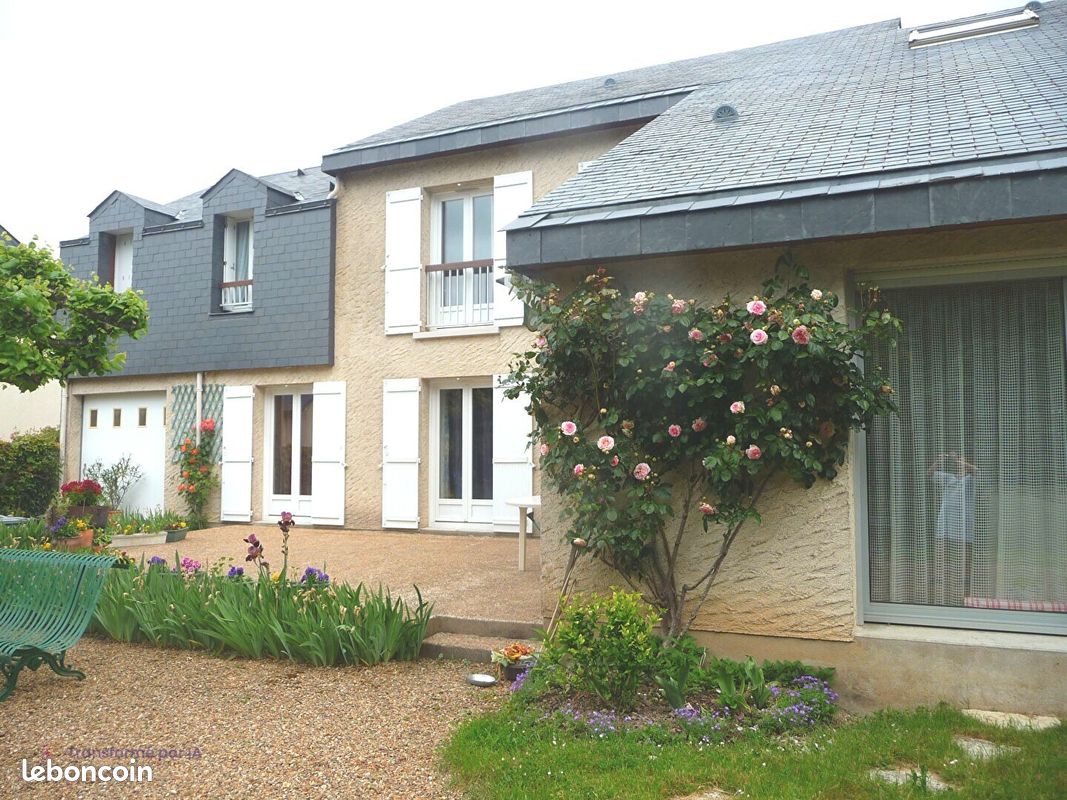 Maison 8 pièces 230 m² · à Tours · 230 m² · 630 000 €