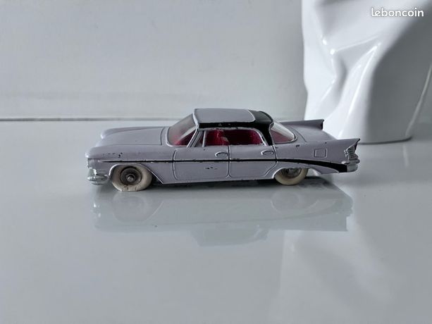 Miniature Dinky Toys 550 - Chrysler Saratoga Rose - 1/43 - France