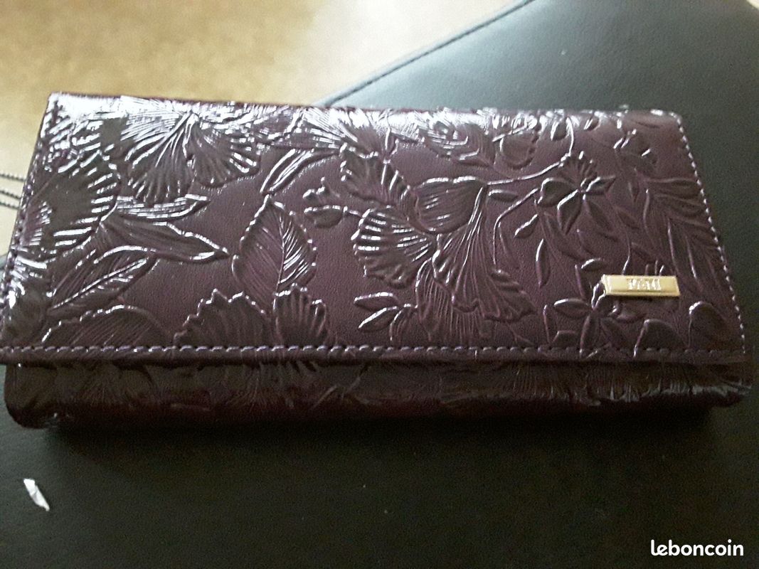 Portefeuille et porte monnaie simili cuir fleuri violet (image 1)