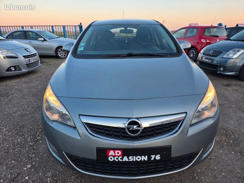 Opel ASTRA SPORTS TOURER 1.4 TWINPORT ENJOY (image 3)