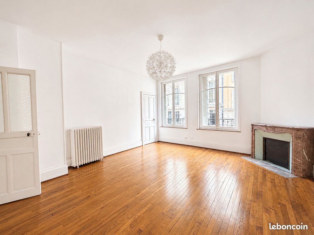 Appartement 6 pièces 172 m² · à Nancy · 172 m² · 1 550 €/mois