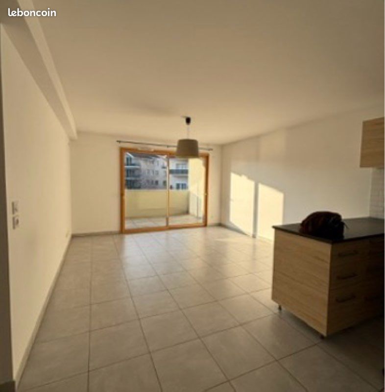 Appartement 2 pièces 47 m² · à Voiron · 47 m² · 740 €/mois