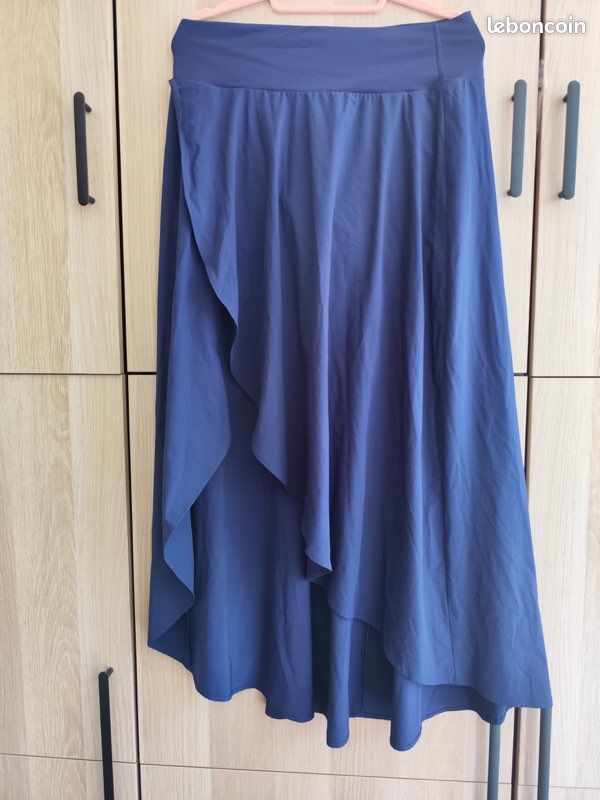 Jupe Halara taille L (image 1)