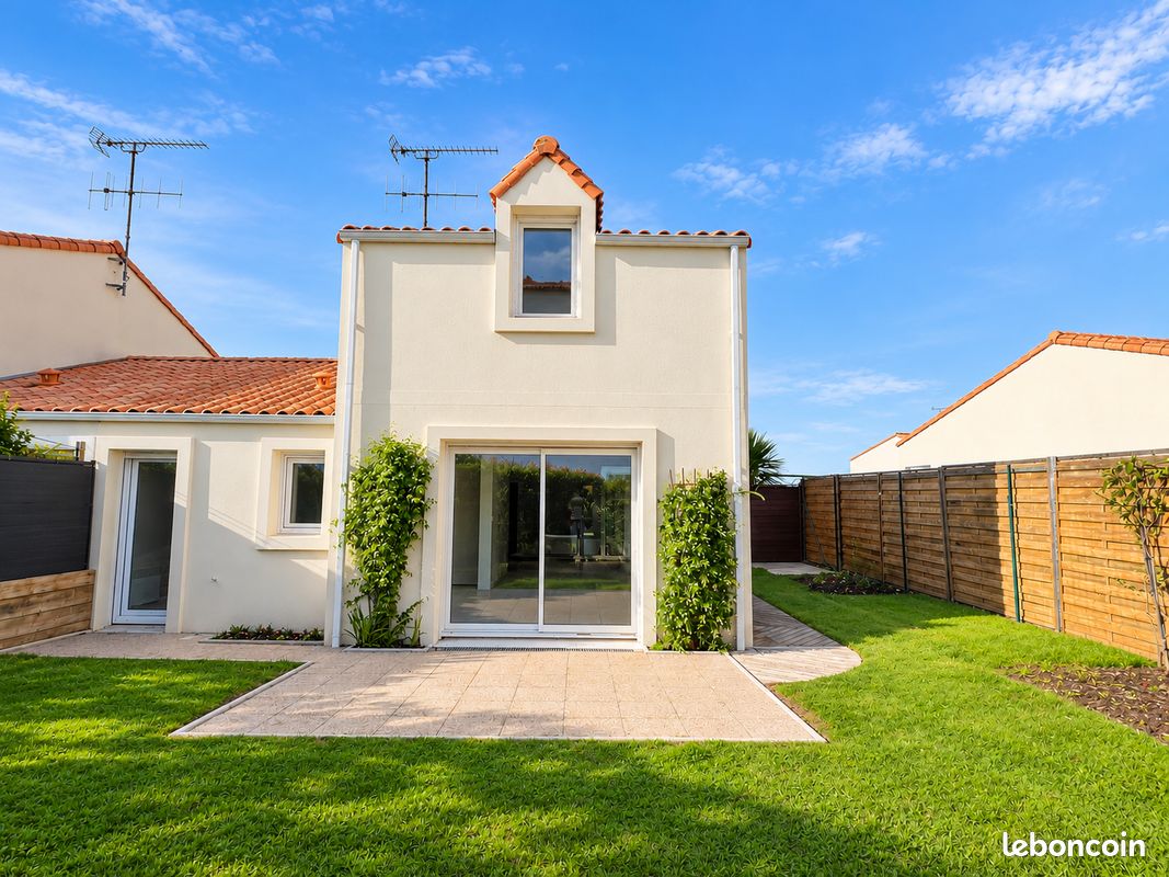 Maison 3 pièces 64 m² · aux Sables-d'Olonne · 64 m² · 254 400 €