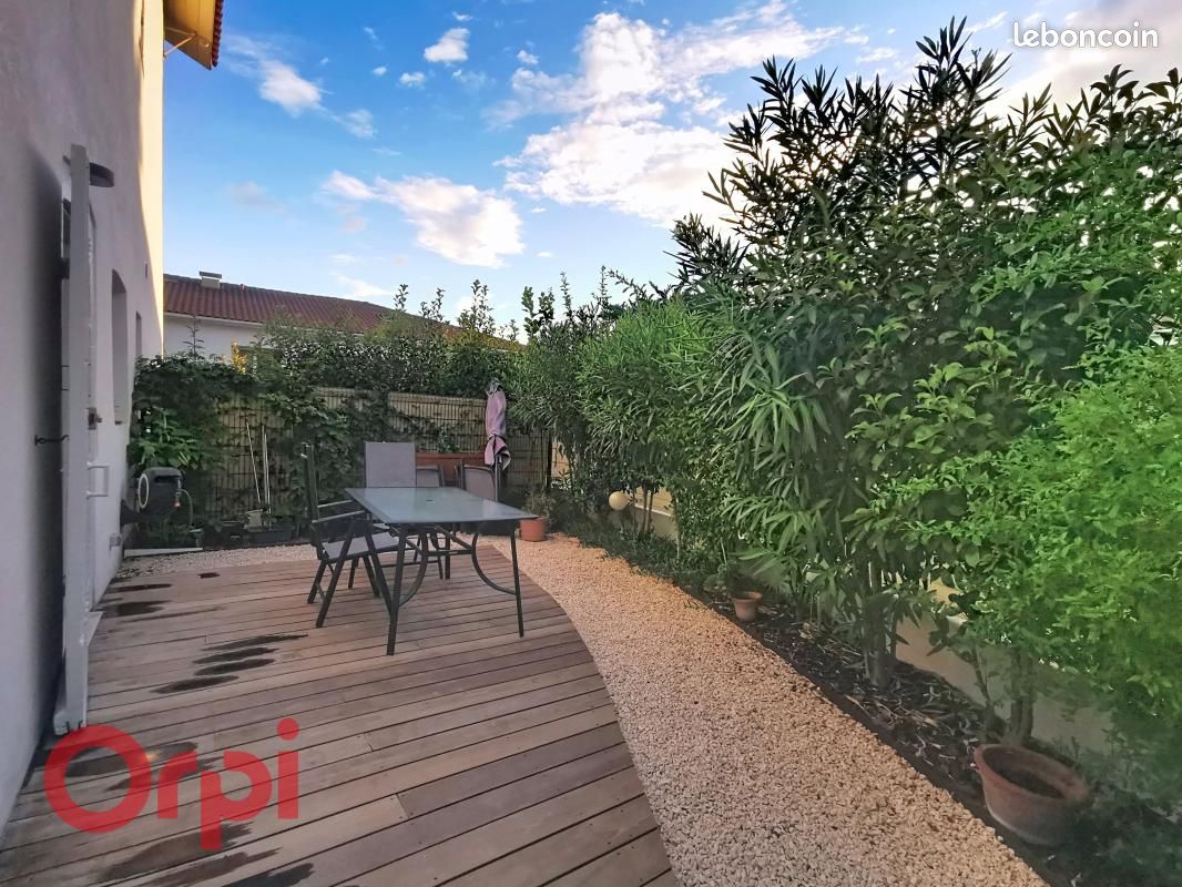 Appartement 2 pièces 44 m² · à Toulon · 44 m² · 246 000 €