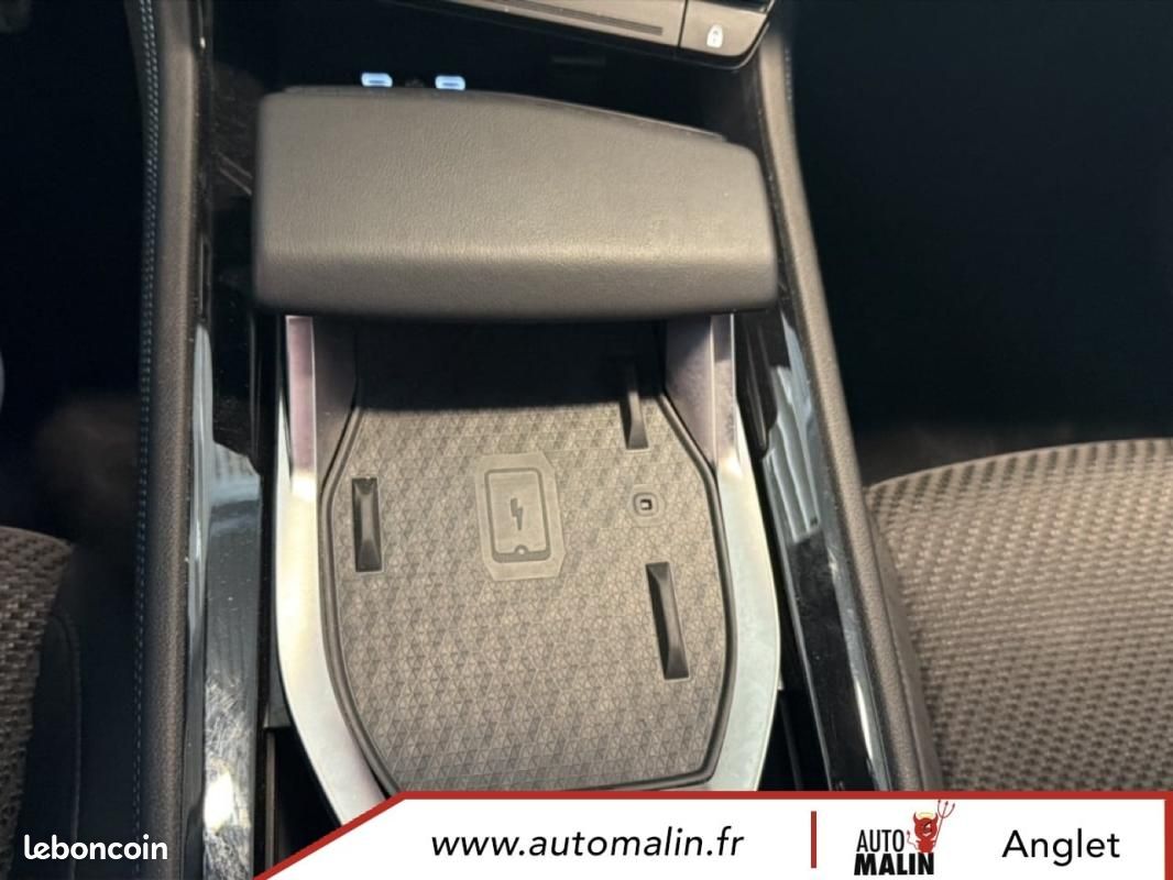 Renault Austral full hybrid E-Tech 200 ch Esprit Alpine (image 27)