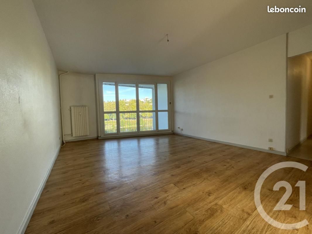 Appartement 3 pièces 70 m² · à Épinal · 70 m² · 99 990 €