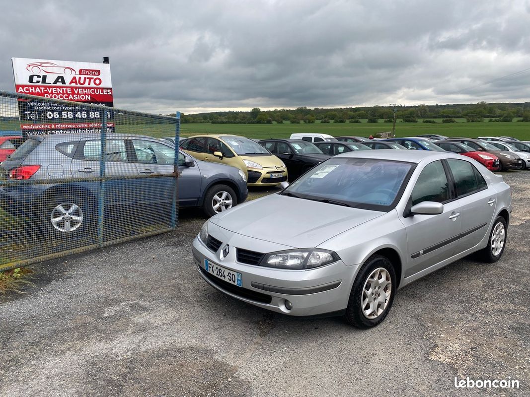 RENAULT Laguna 1.9 dci 110cv 166151kms phase 2 06/2005 - Voitures
