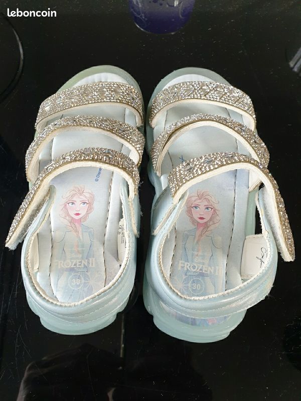 Leboncoin Sandales Reine Des Neiges Tong Elsa Reine Des Neiges 26/ 27 Disney Achat Occasion Sandales  (fille) Disney Blue 27 Bon état