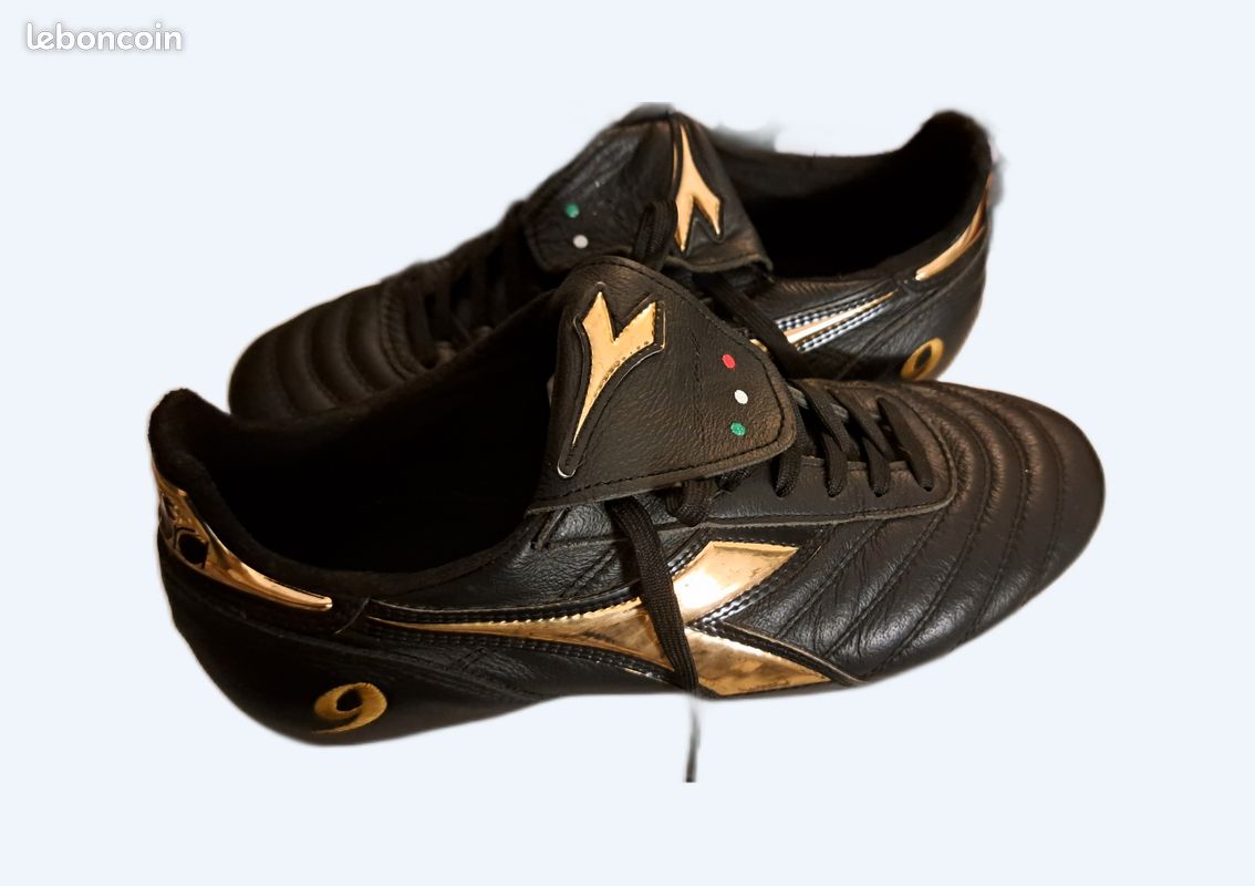 Chaussures De Football Vintage Diadora Brasil - Cuir Souple Noir UK 10 - Occasion