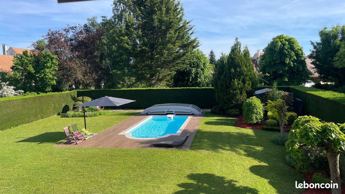 Maison 8 pièces 210 m² · à Servon · 210 m² · 660 000 €