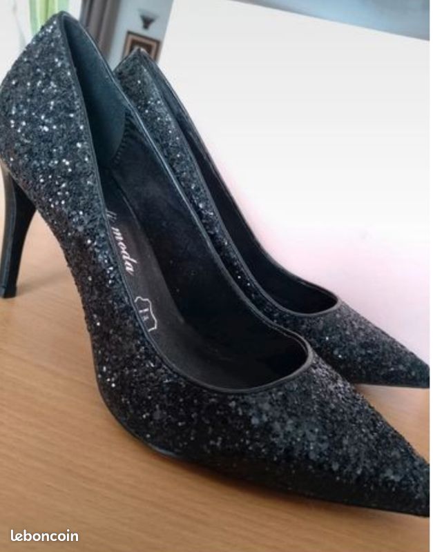 Chaussure escarpins pailleté noir Chaussures