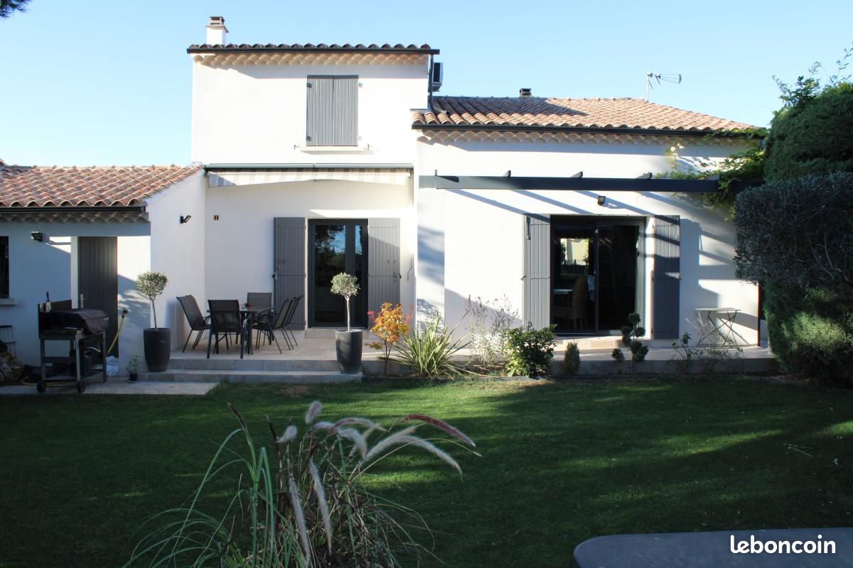 Maison 4 pièces 100 m² · à Carpentras · 100 m² · 339 200 €