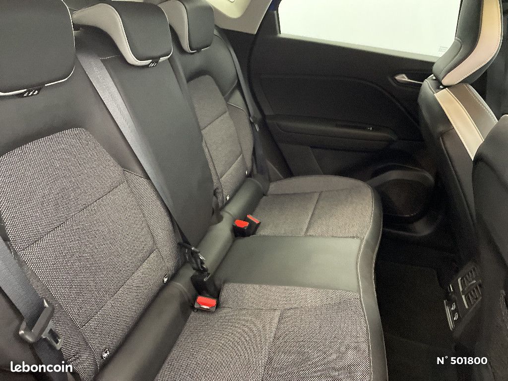 Renault Captur mild hybrid 140 EDC Evolution (image 11)