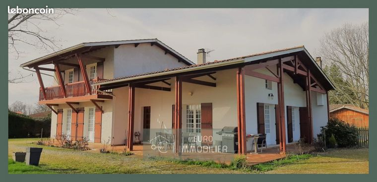 Maison 10 pièces 190 m²