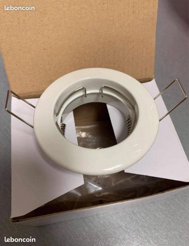 Spot encastrable (image 1)
