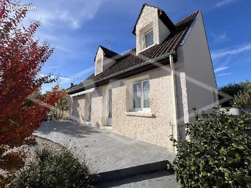 Maison 6 pièces 120 m² · à Combs-la-Ville · 120 m² · 420 000 €
