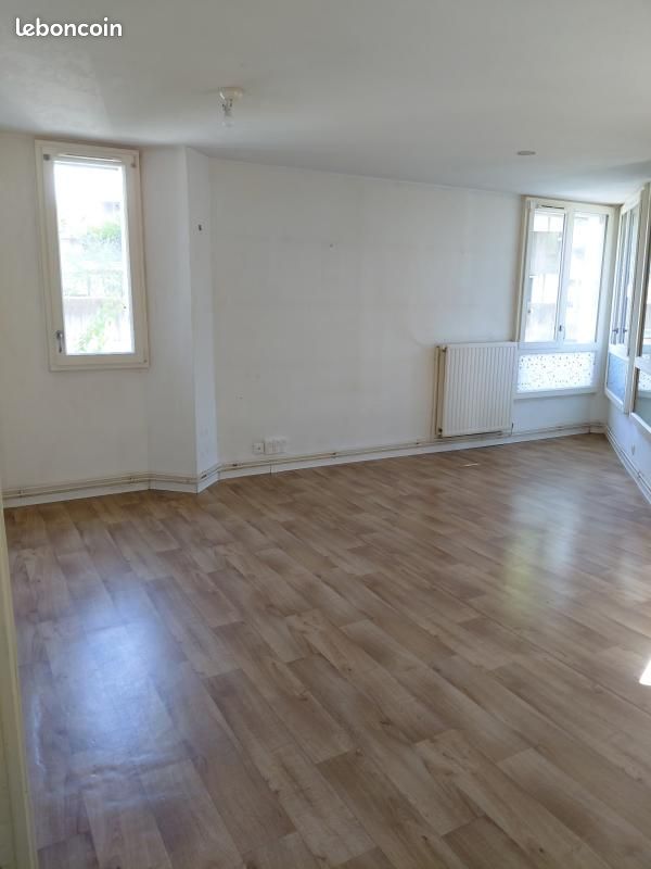 Appartement 3 pièces 61 m² · à Givors · 61 m² · 565 €/mois