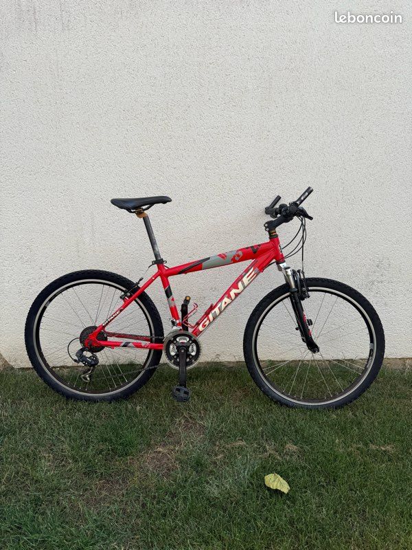 VELO DE ROUTE homme gitane cadre alu.bon etat prix 40€ EUR 40,00