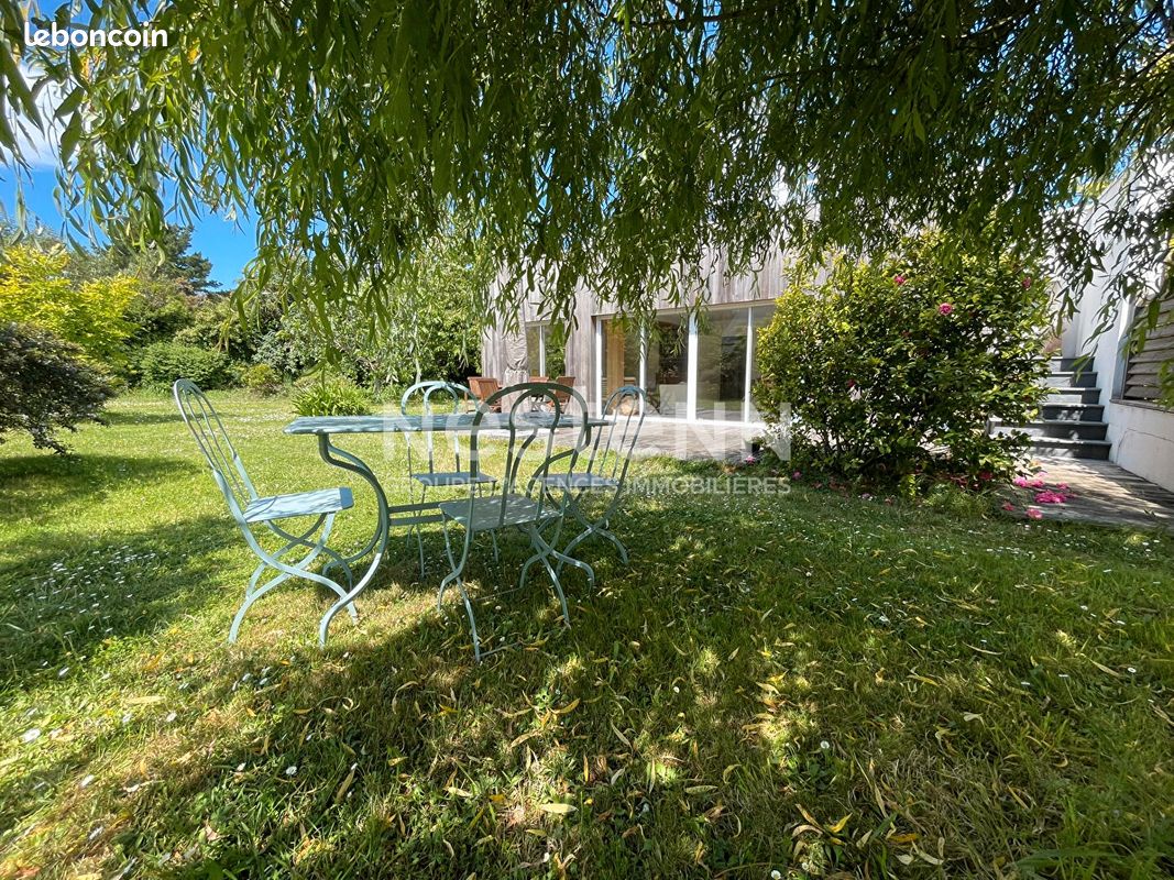 Maison 5 pièces 120 m² · à Arzon · 120 m² · 650 000 €