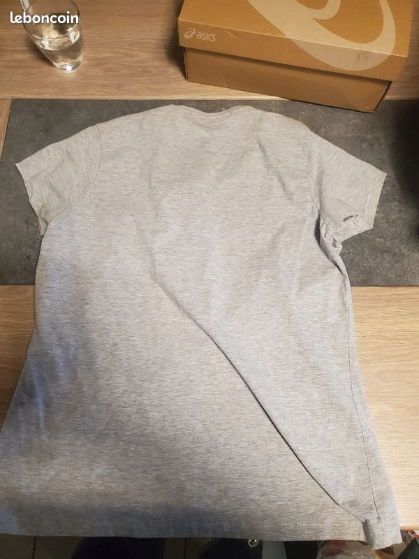T shirt gris (image 3)