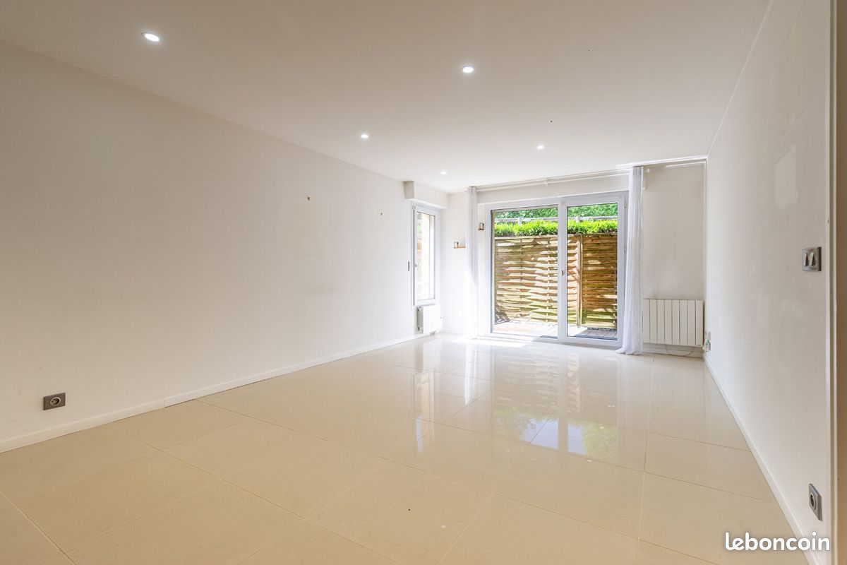 Appartement 3 pièces 68 m² · à Annecy · 68 m² · 319 900 €