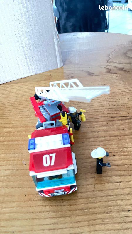 Lego (image 1)