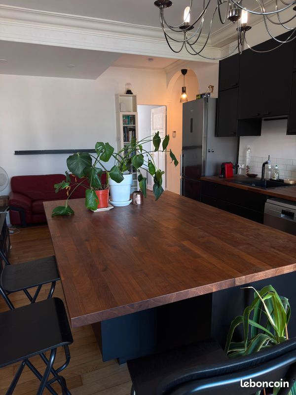 Appartement 3 pièces 69 m² · à Grenoble · 69 m² · 890 €