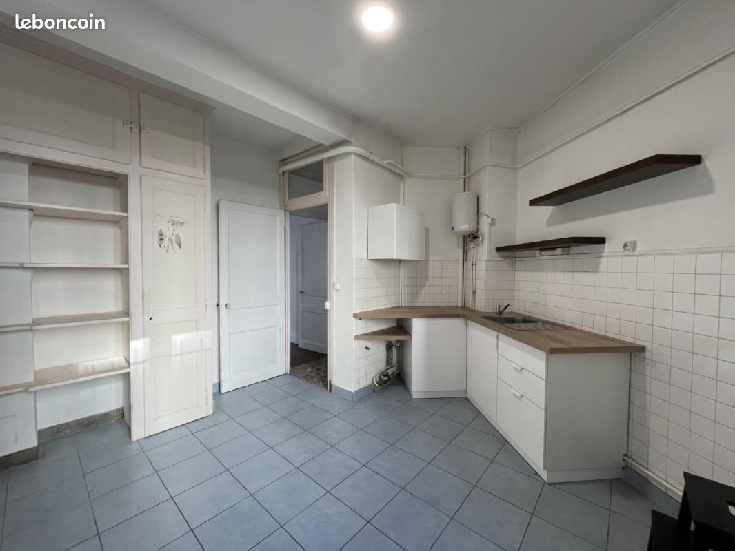 Appartement a louer chambery - 3 pièce(s) - 80 m2 - Surfyn