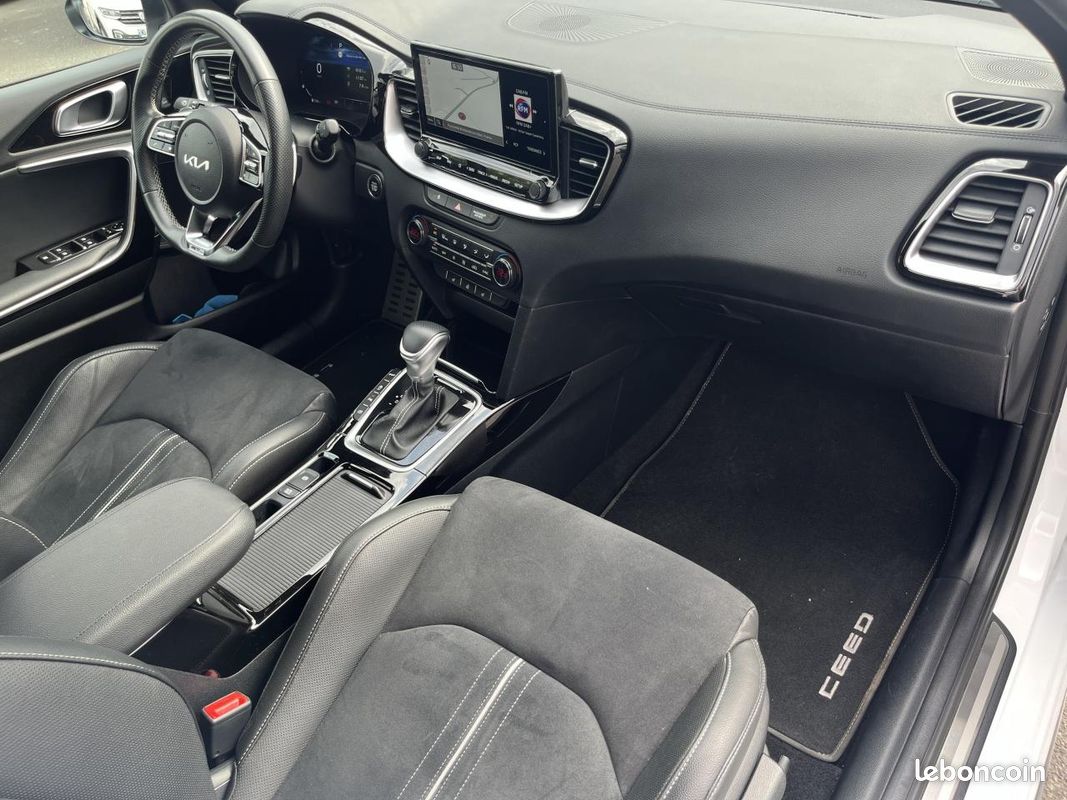 KIA CEED 1.5 T-GDi 140ch Active DCT7 - Garantie Constructeur 2031 (image 18)