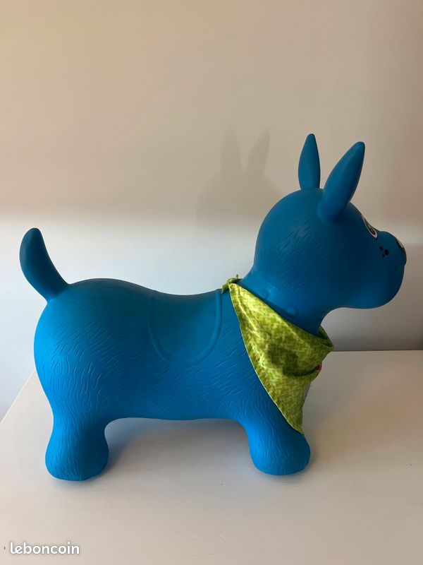 Chien Ludi rebondissant (image 3)