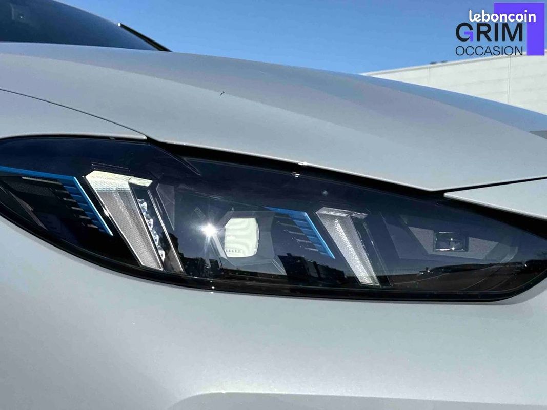 BMW i4 eDrive40 M Sport (image 17)