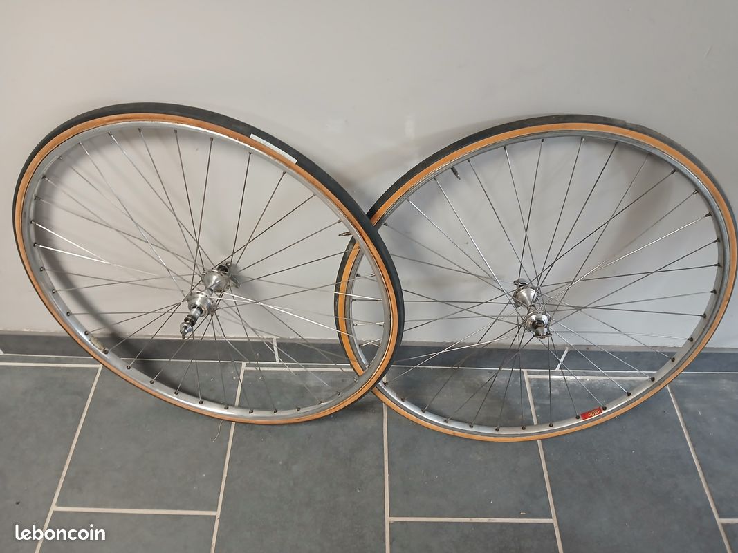 moyeux campagnolo record 36t • EUR 36,00 - FR